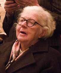 Frau Dr. Ilse Brinkhues, + 16. April 2012