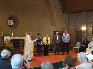 Vorstellung und Verpflichtung des Kirchenvorstands