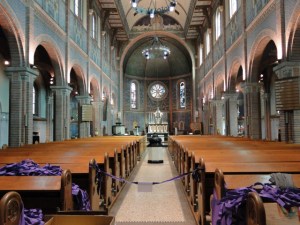 Blick in das Kirchenschiff von St. Gertrudis